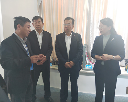 山东省枣庄市委常委 峄城区委书记于玉一行参观2026世界杯官方网页版-2026世界杯(中国)
公司展示厅(2019)